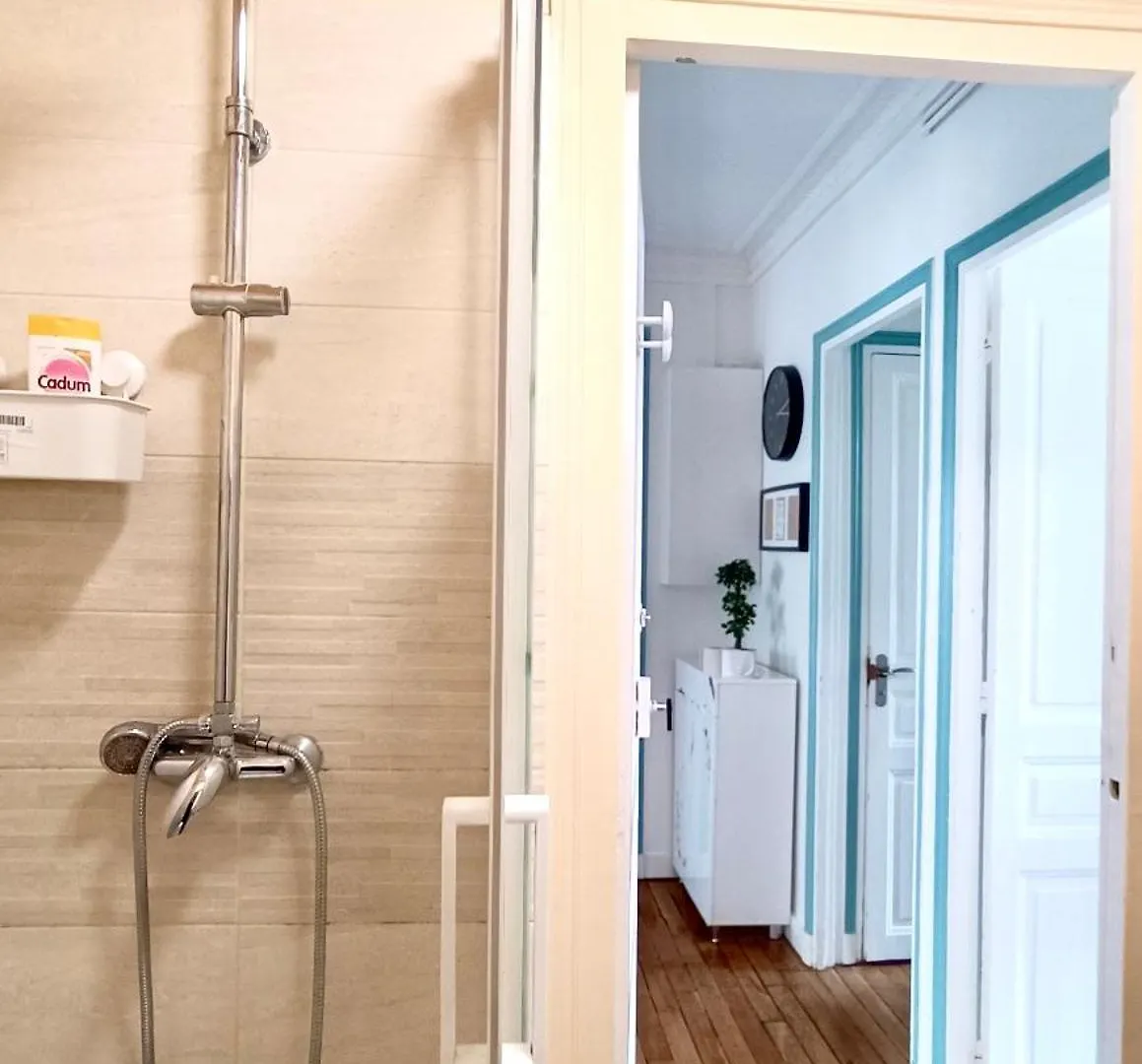 Homestay House Of Seine Apartment Paris France